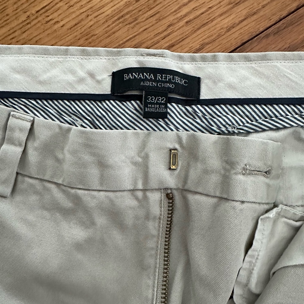 Men’s Banana Republic Tan Aiden Chinos Flat Front Cotton Blend - Picture 2 of 3